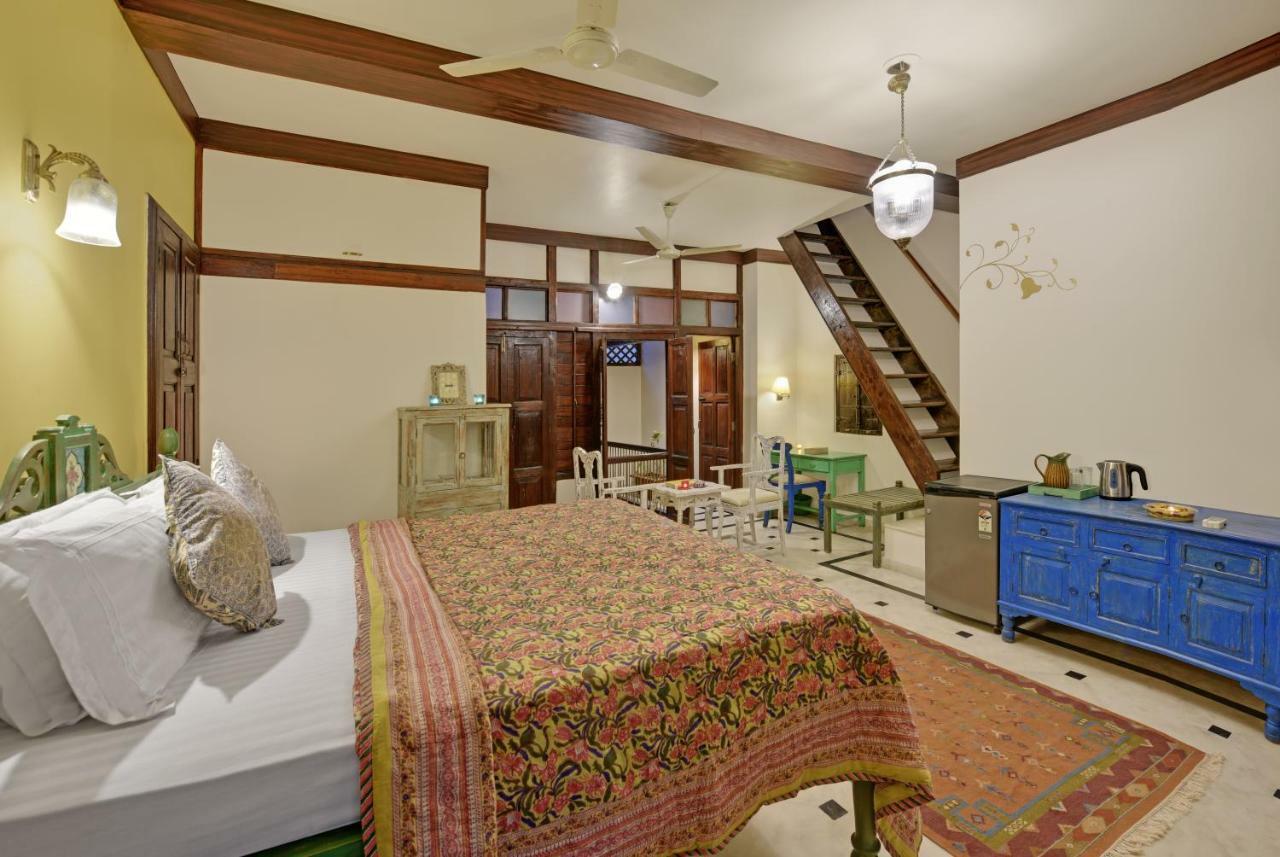Dodhia Haveli Hotell Ahmedabad Exteriör bild
