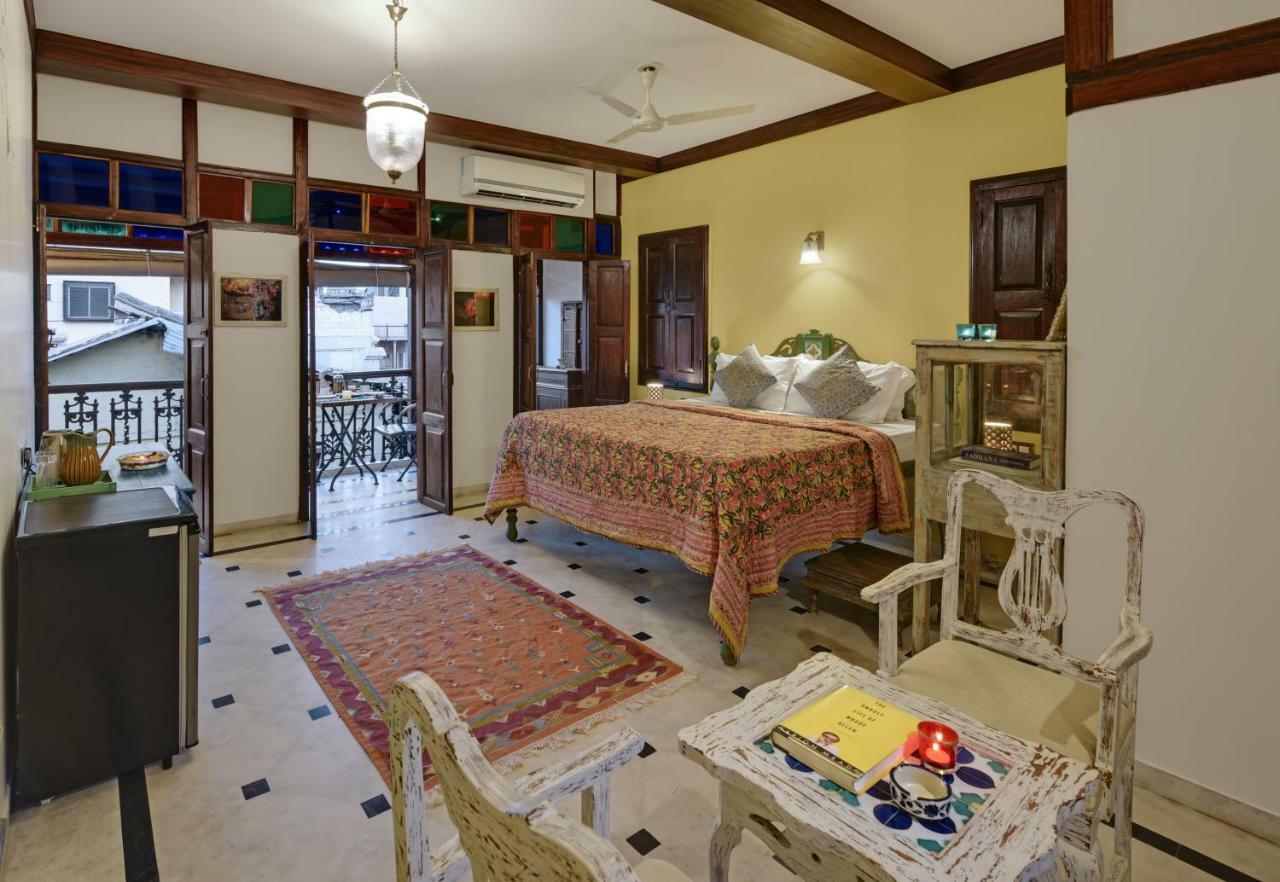 Dodhia Haveli Hotell Ahmedabad Exteriör bild