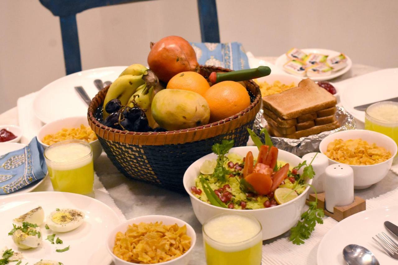 Dodhia Haveli Hotell Ahmedabad Exteriör bild